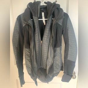 Lululemon Fleecy Keen Jacket. Black. Size 6.